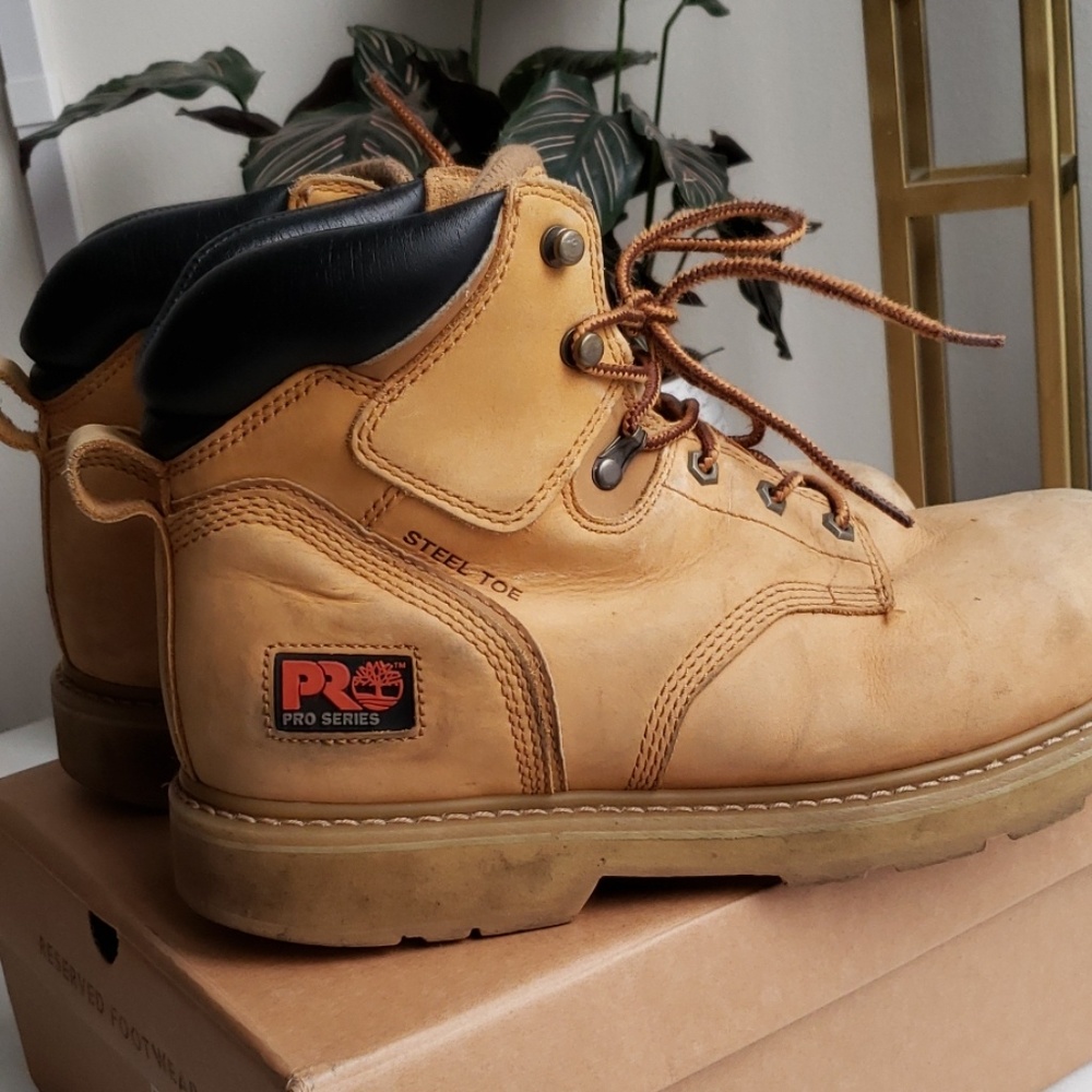 Timberland 6 inch classic tan leather boots (pro)